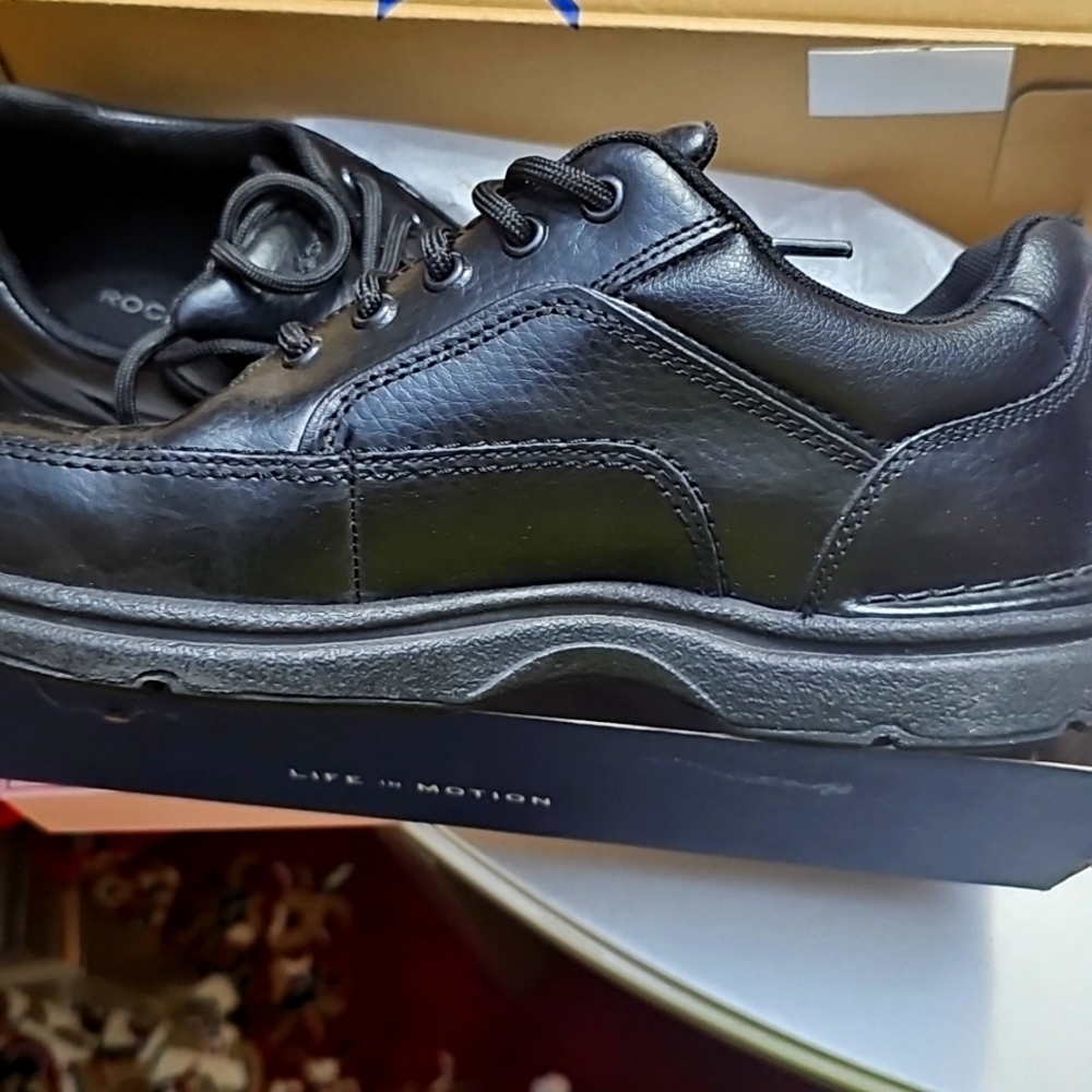 Rockport boys shoes 8.5Wide